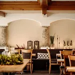 Hotel Lerch 4*