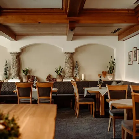 Hotell Lerch Sankt Johann im Pongau