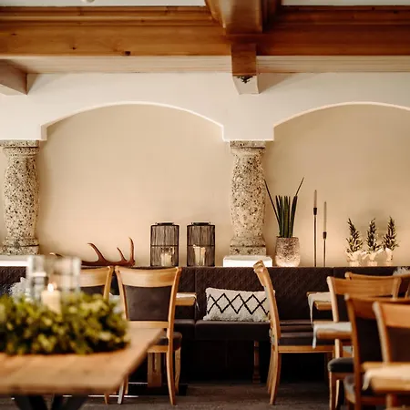 Hotel Lerch 4*
