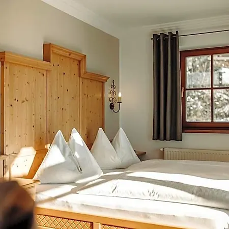 Hotel Lerch 4*